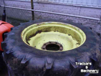 Roues, Pneus, Jantes, Barillets Jumelage Mercedes Benz 12,4r32