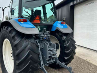 Tracteur New Holland 8360