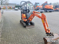 Pelles sur pneus Hitachi ZX 10U