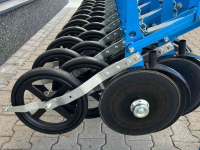 Semoir Lemken Demo Solitair 9/300