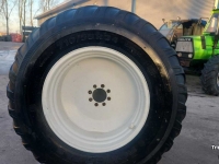 Roues, Pneus, Jantes, Barillets Jumelage Nokian 550/60R22.5 en 710/55R34 Gazonbanden