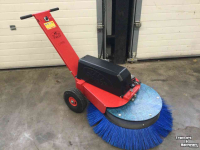 Balayeuses et balayeuses aspirantes Mulder M sweep lvr90E overjarig demomodel