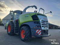 Ensileuse automotrice Claas Jaguar 990