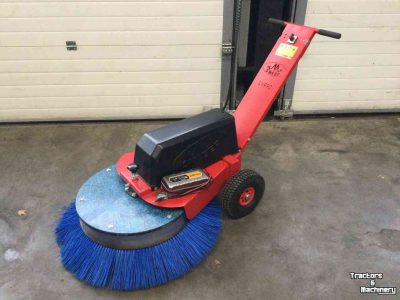 Balayeuses et balayeuses aspirantes Mulder M sweep lvr90E overjarig demomodel
