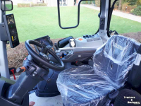 Tracteur Valtra T215 D