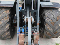 Chargeuse sur pneus Giant V 4502T
