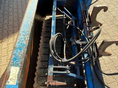 Coupe-blocs d'ensilage AP NP2000 HAN Kuilhapper Kramer aansluiting voermachines