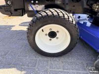 Tracteur pour horticulture New Holland Boomer 25C & 160GMS + Matev Opvangbak