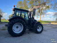 Tracteur Valtra N143 Hitech