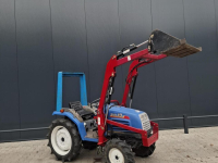 Tracteur Iseki Gebruikte Iseki Sial 19 mini tractor met voorlader