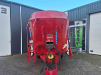 Mélangeuse Verticale JF Stoll Voermengwagen