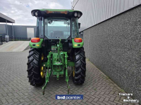 Tracteur pour vignes et vergers John Deere 5080R