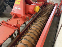 Herse rotative Kuhn HRB 302