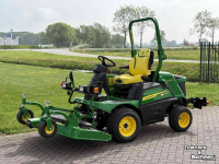 Tracteur Tondeuse Autoporté John Deere 1570 ZITMAAIER