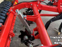 Cultivateur Kuhn Cultimer L 300T
