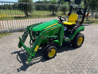 Tracteur pour vignes et vergers John Deere 1026R