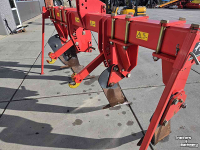 Décompacteur Kverneland cli 300 voorzetwoeler