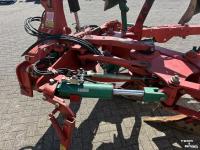 Charrues Kverneland LB 85