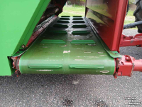 Distributeur de fourrage en bloc Strautmann UBVW
