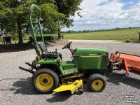 Tracteur pour horticulture John Deere 655 Diesel 4wd met maaidek fronthef