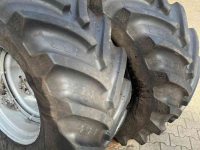 Roues, Pneus, Jantes, Barillets Jumelage BKT 900/50r42 en 600/65r28