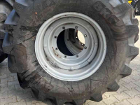 Roues, Pneus, Jantes, Barillets Jumelage BKT 900/50r42 en 600/65r28