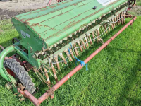 Semoir Kongskilde Kongskilde cultivator met hassia zaaimachine