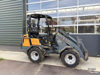 Chargeuse sur pneus Giant D337T
