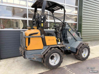 Chargeuse sur pneus Giant D337T