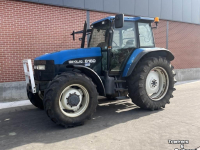 Tracteur New Holland 8160