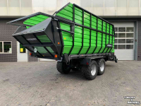 Autochargeuse Stolpen 8.55 TA  ( Opvolger Deutz-fahr - Vicon )