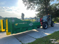 Distributeur de paille pour des logettes Spread-a-Bale Midi stroverdeler