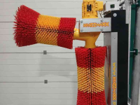 Brosses à vaches  Koeborstel KRAZZMAXX III, 230 V, 50 Hz.
