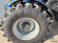 Tracteur Valtra Q245