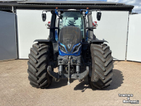 Tracteur Valtra Q245