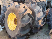 Roues, Pneus, Jantes, Barillets Jumelage Good Year 23.1-26 Hogenok / moeras banden