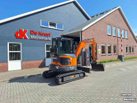 Mini pelleteuse Doosan Develon DX35Z-7