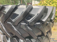 Roues, Pneus, Jantes, Barillets Jumelage Trelleborg 710/70R42
