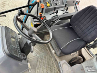 Tracteur Ford 8240