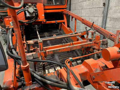 Arracheuse de pommes de terre Amac ZM2