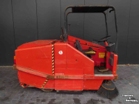 Balayeuses et balayeuses aspirantes  RCM R 1200 D/L