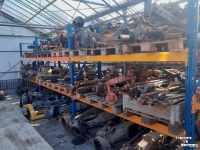 Pièces d‘occasion pour tracteurs Renault Alle