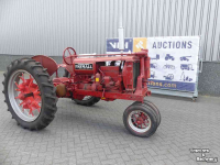 Tracteurs anciens McCormick Farmall F12