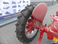 Tracteurs anciens McCormick Farmall F12