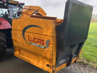 Distributeur de paille pour des logettes Lucas Lucas Stroblazer stroverdeler