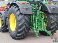 Tracteur John Deere 6R 215