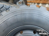 Roues, Pneus, Jantes, Barillets Jumelage  335/80R20 8 gaats velg