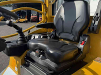 Chargeuse sur pneus Eurotrac W12 S nieuw model!