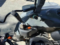 Tracteur New Holland TN75+Fronthef en Airco
