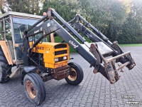 Tracteur Renault 681-S + frontlader